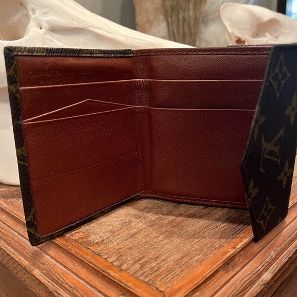 Louis Vuitton Vintage 1991 Compact Wallet EUC - Picture 12 of 16